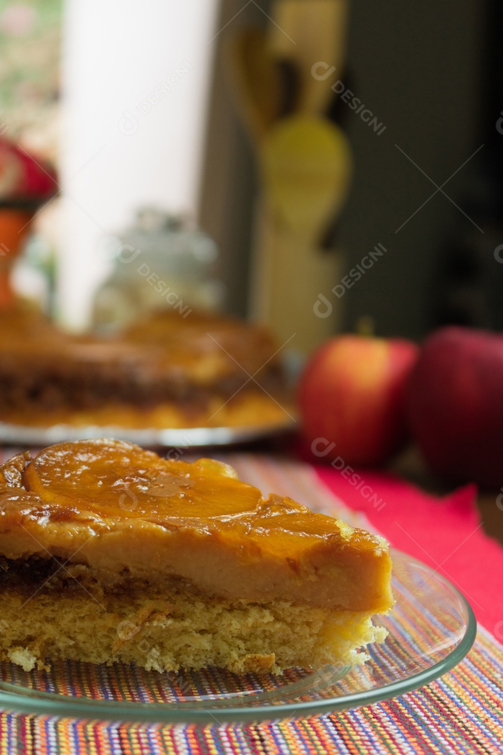 Torta de maçã brasileira, doce muito famoso no Brasil