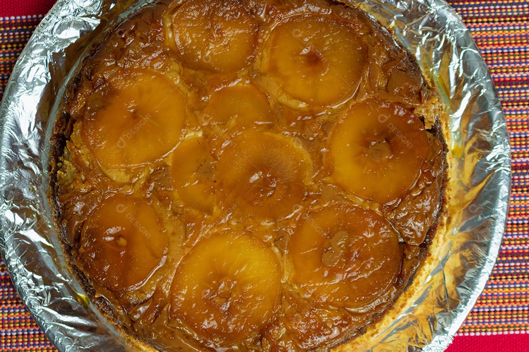 Torta de maçã brasileira, doce muito famoso no Brasil