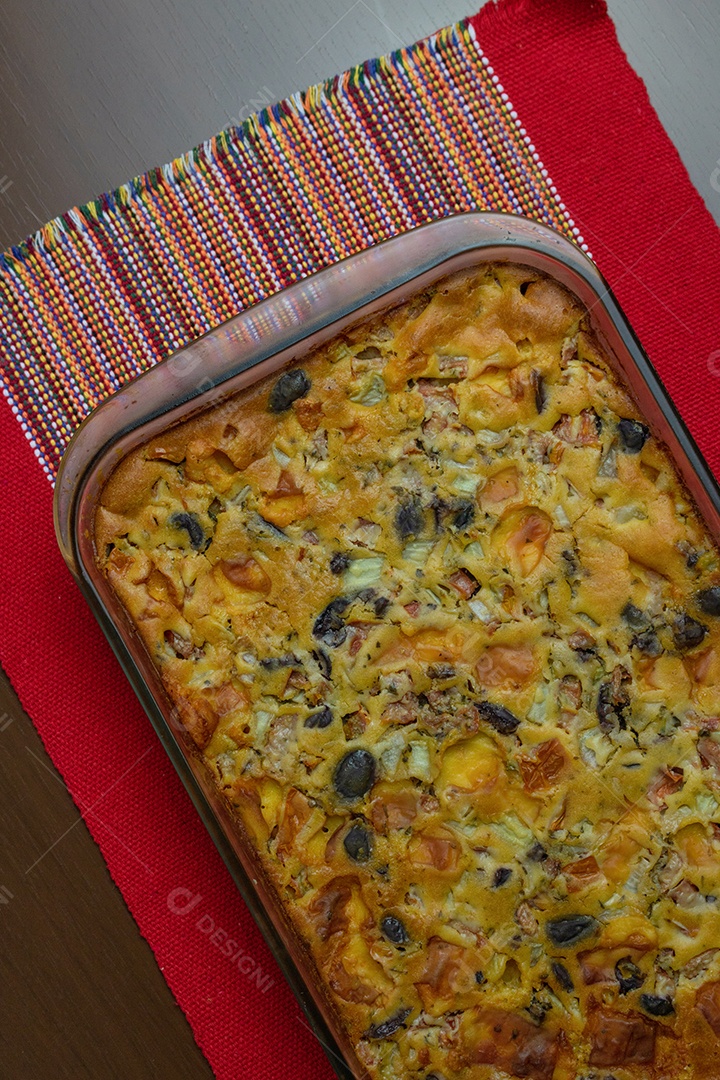 Torta Com Queijo e Azeitona Preta, famosa Torta de Natal no Brasil