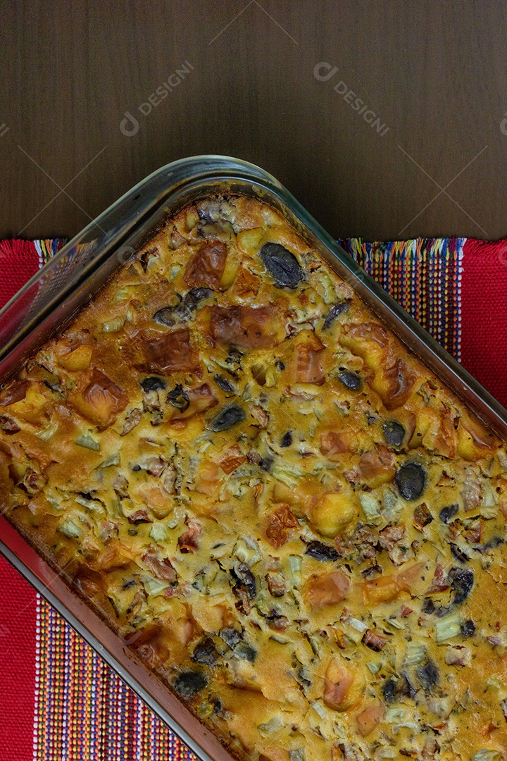 Torta Com Queijo e Azeitona Preta, famosa Torta de Natal no Brasil