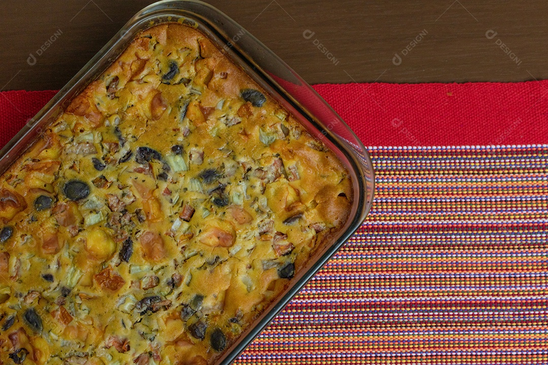 Torta Com Queijo e Azeitona Preta, famosa Torta de Natal no Brasil