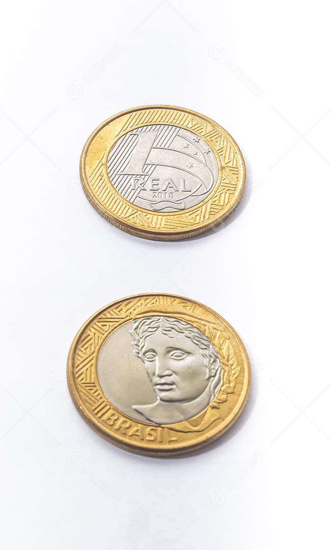 Moedas brasileiras, frente e verso com fundo branco