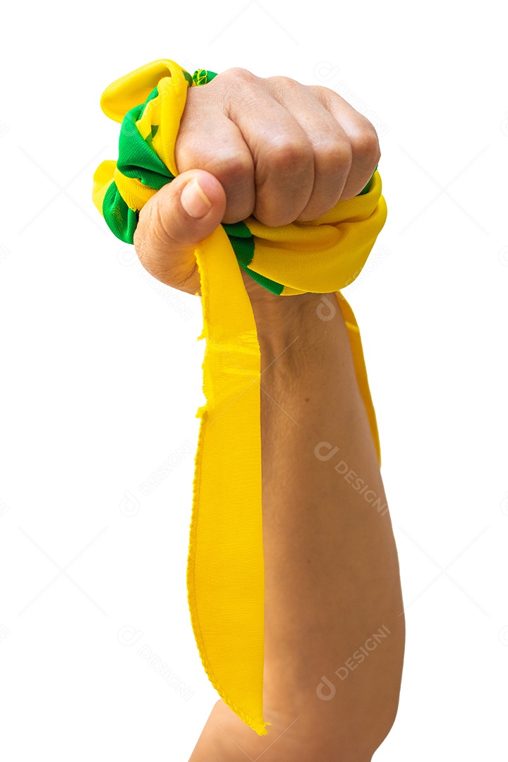 Segurando fitas verdes e amarelas da bandeira do Brasil isoladas em branco