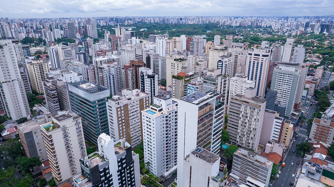 Muitos edifícios no bairro Jardins em São Paulo, Brasil. Edifícios residenciais