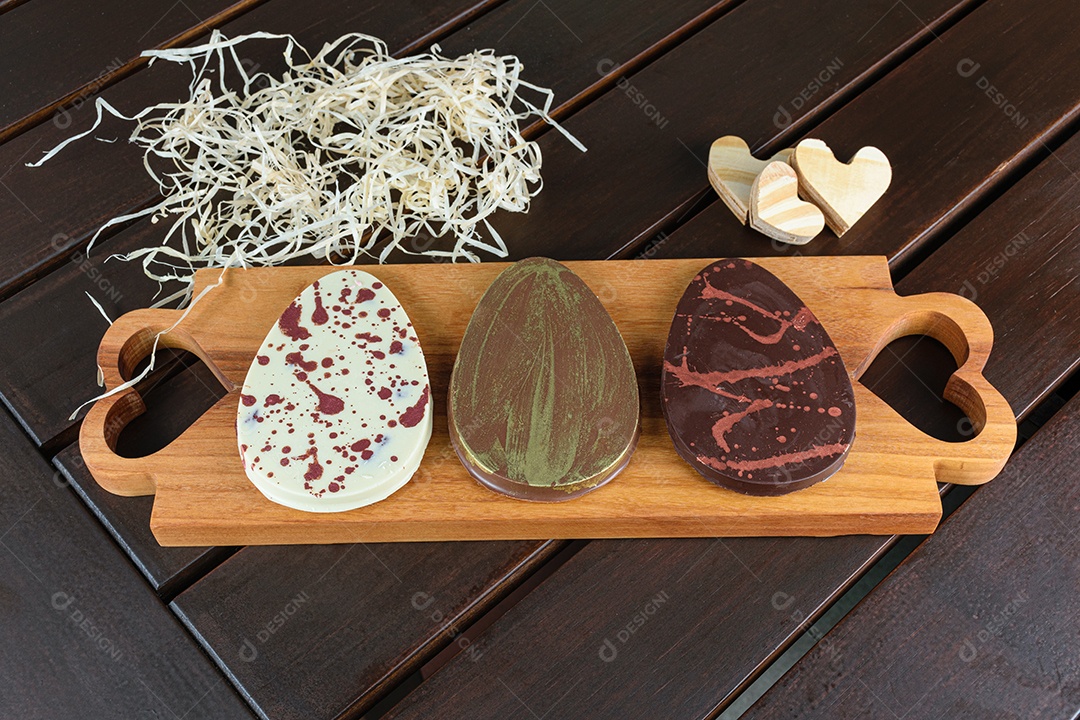 Vários ovos de Páscoa de chocolate 2D