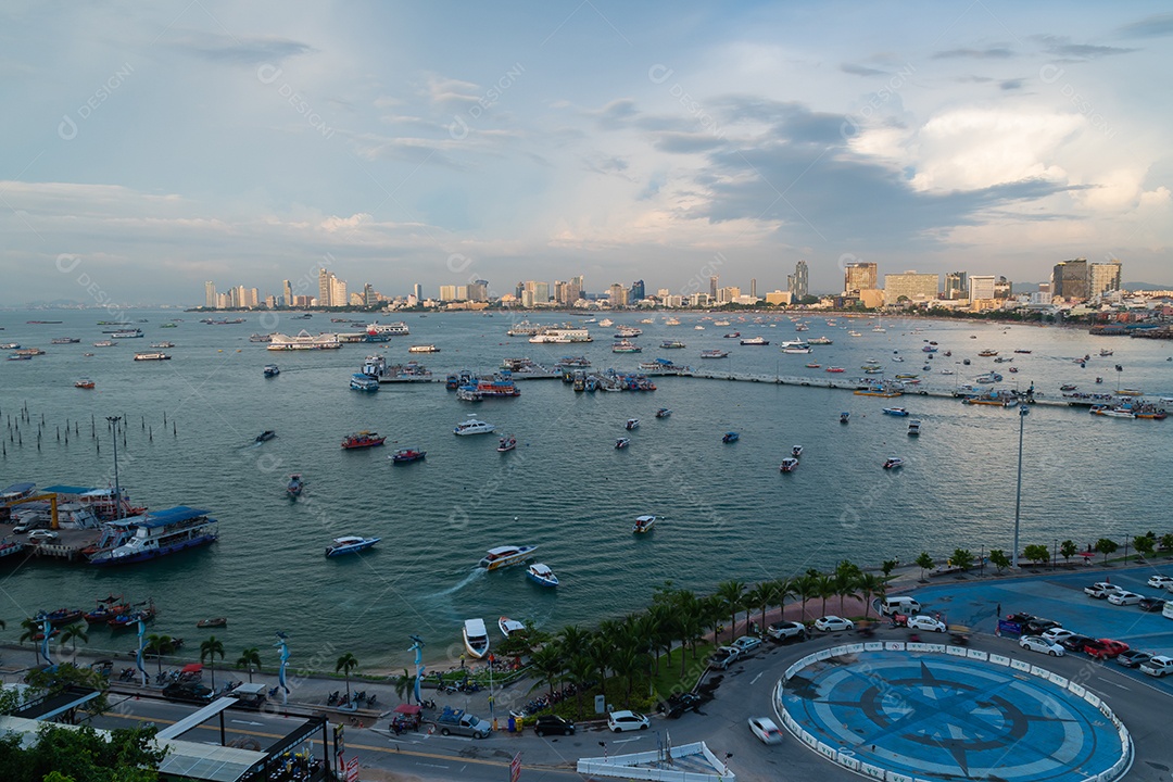 Praia de Pattaya do ponto de vista em Pattaya Chonburi Tailândia