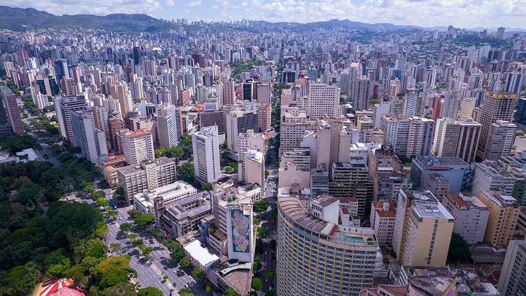 Vista aérea da região central de Belo Horizonte, Minas Gerais, Brasil. edifícios comerciais