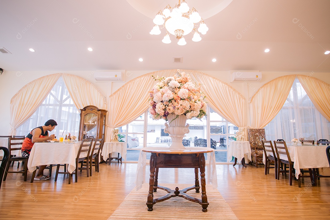 Salão de festa decorado para festa e eventos