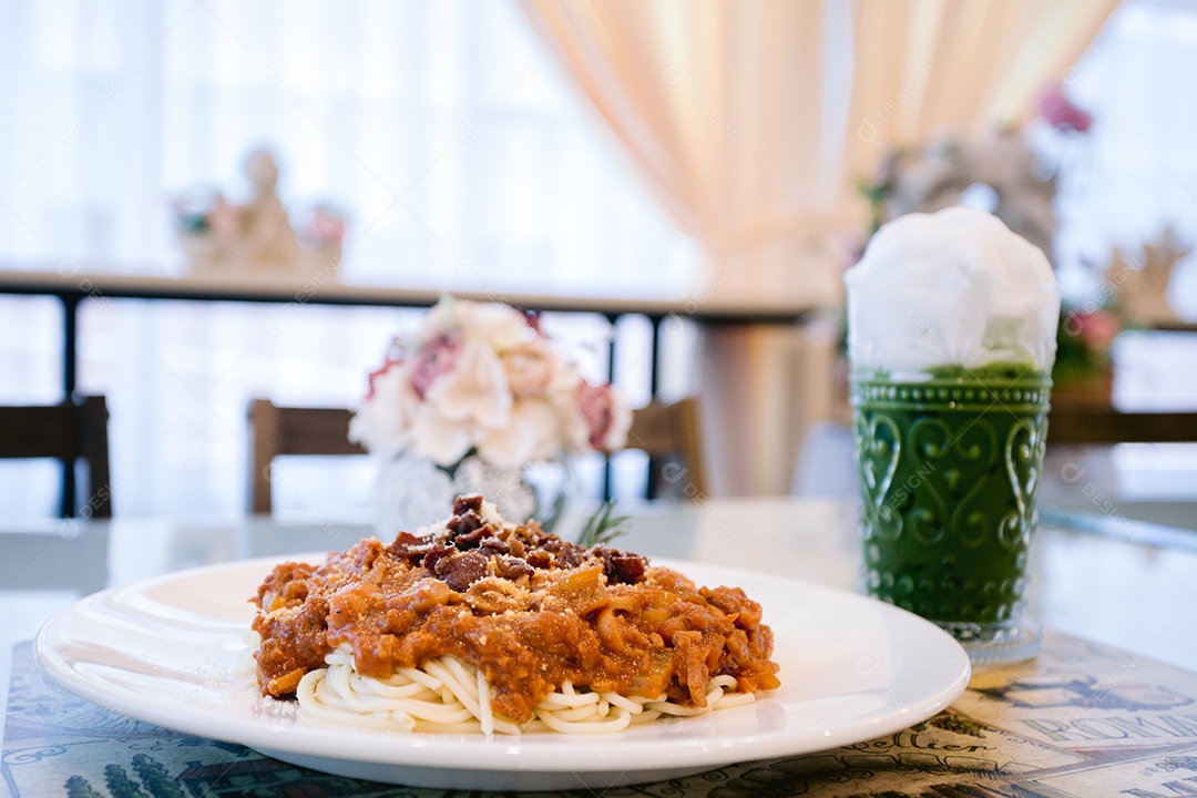 Festa de casamento prato de comida