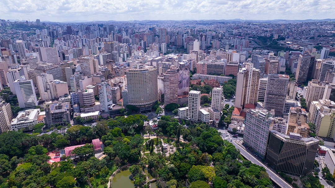 Vista aérea do Parque Américo Renné Giannetti, Belo Horizonte, Minas Gerais