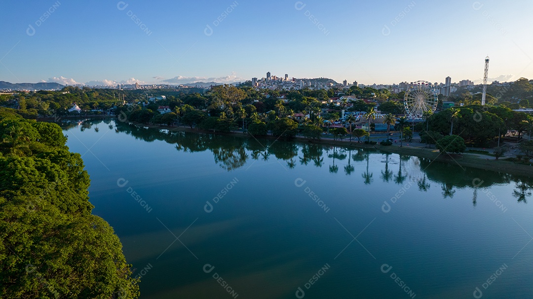 Vista aérea da Lagoa da Pampulha em Minas Gerais, Belo Horizonte