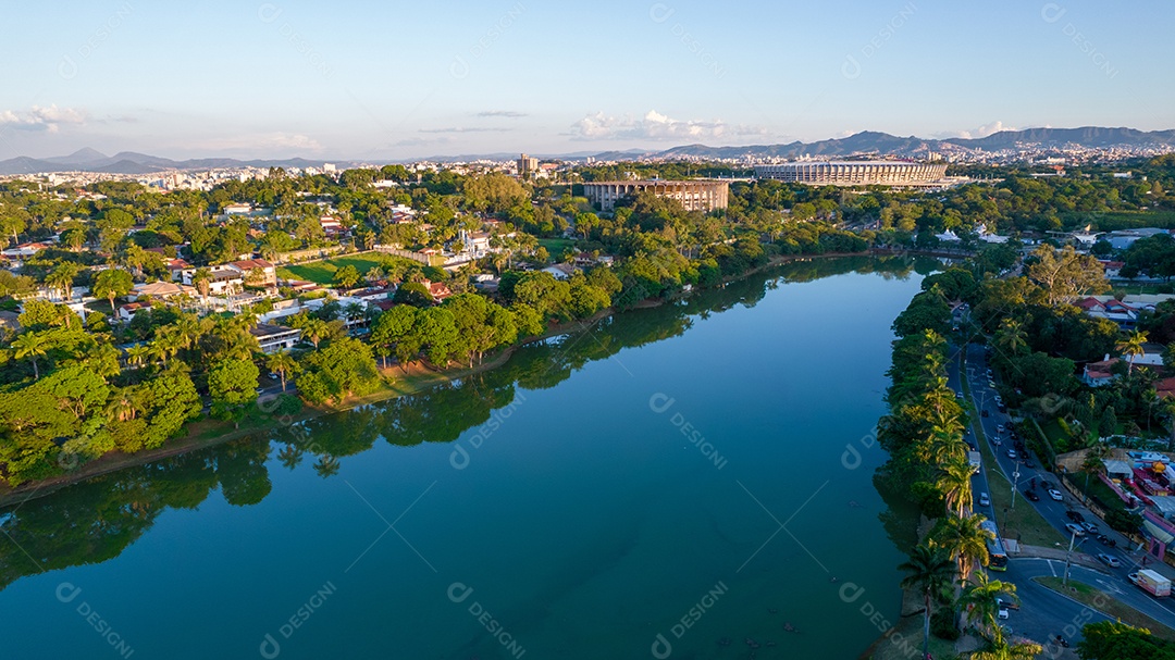Vista aérea da Lagoa da Pampulha em Minas Gerais, Belo Horizonte