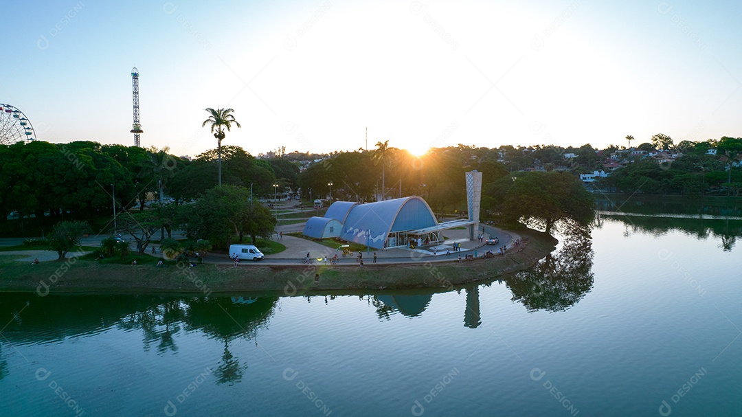 Vista aérea da Lagoa da Pampulha em Minas Gerais, Belo Horizonte