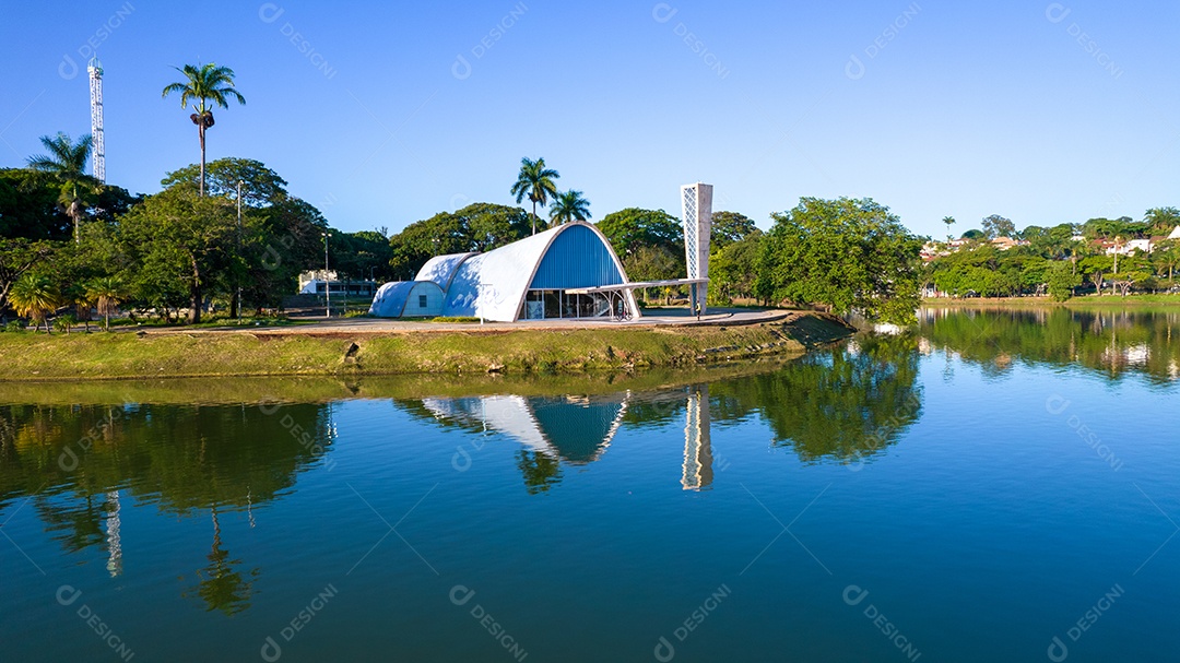 Vista aérea da Lagoa da Pampulha em Minas Gerais, Belo Horizonte