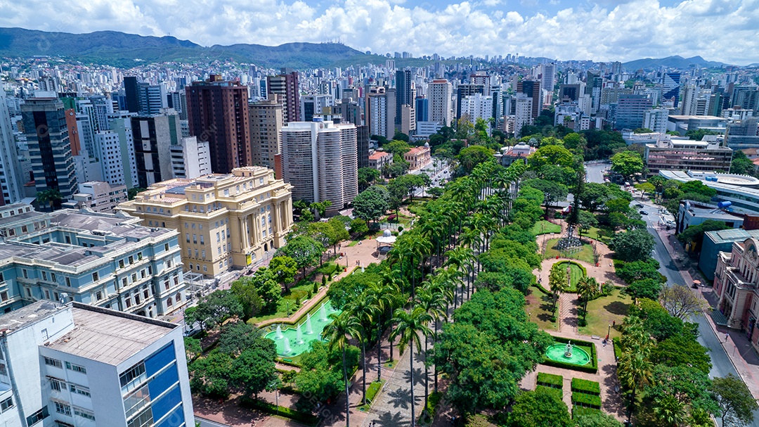 Vista aérea da região central de Belo Horizonte, Minas Gerais, Brasil. edifícios comerciais