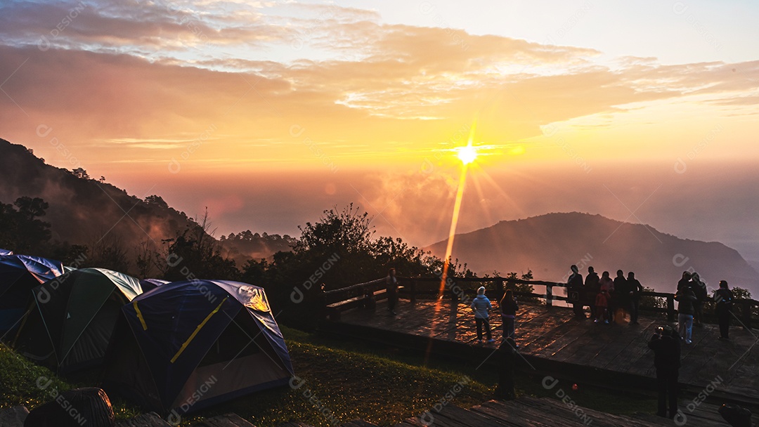 Belo nascer do sol Monson Viewpoint Doi Angkhang
