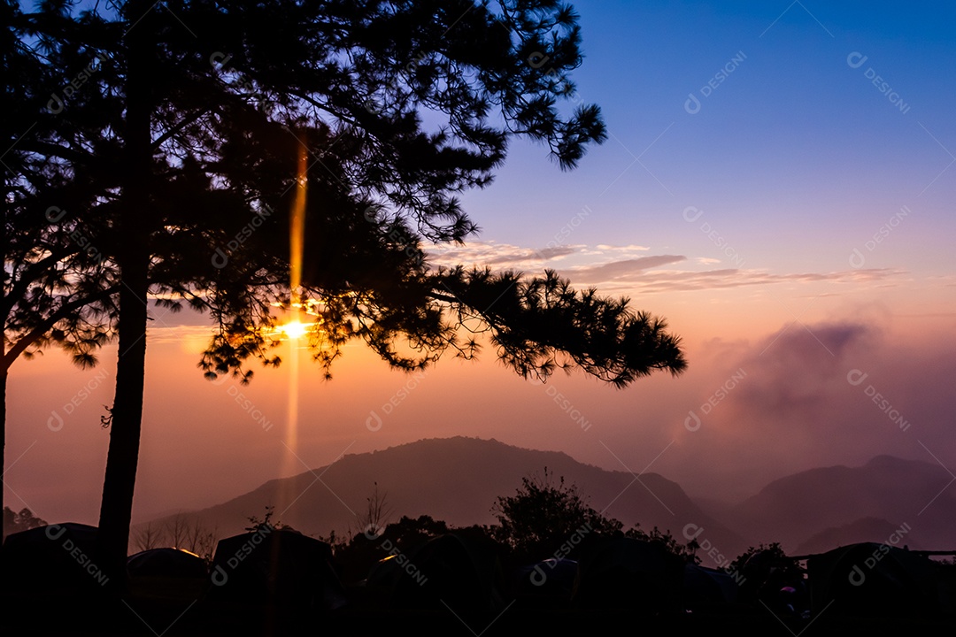 Belo nascer do sol Monson Viewpoint Doi Angkhang