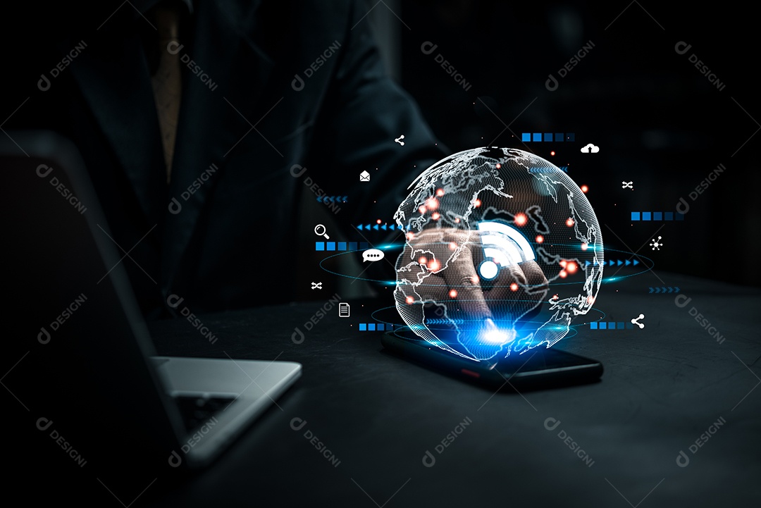 Empresário usando smartphone móvel com ícone de comunicação wi-fi e conceito on-line