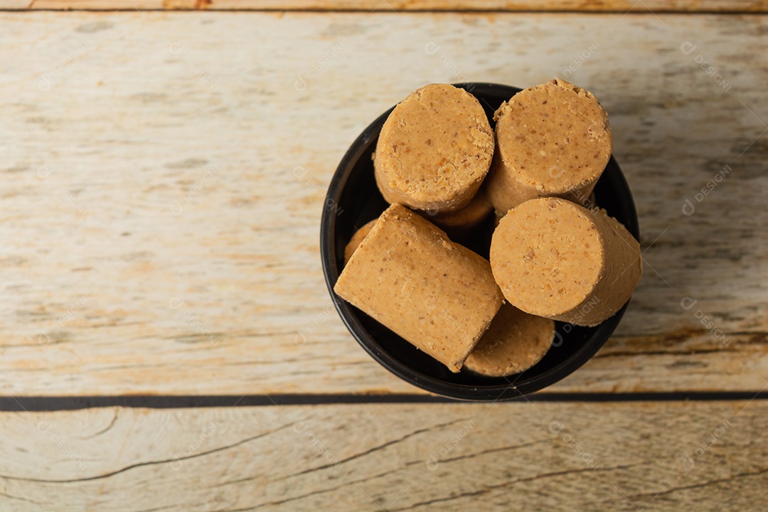 Paçoca ou paçoquinha, comida tradicional brasileira, um doce feito de amendoim