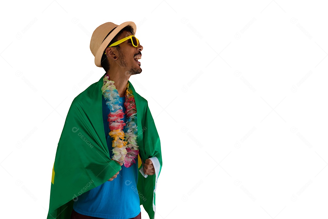 Bonito jovem negro com óculos vestido para o carnaval do Brasil.