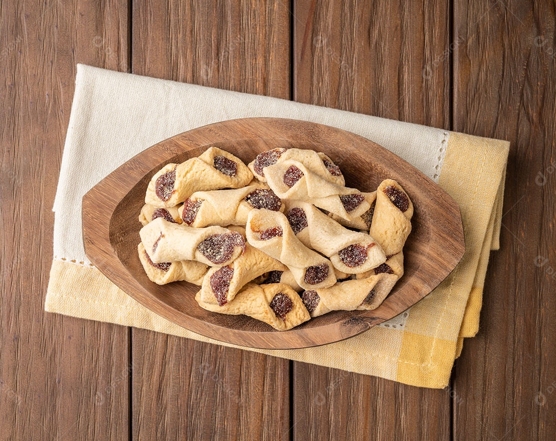 Cocada, doce de coco latino-americano tradicional com coco ralado.