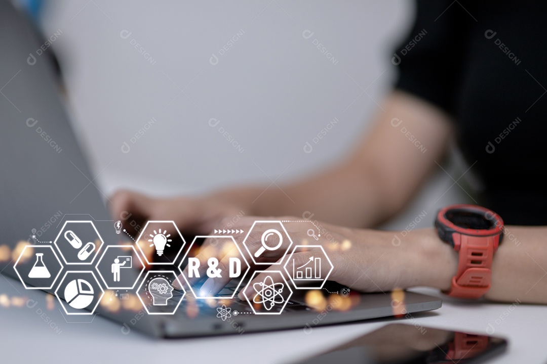 Empresária tocou no sinal de r e d. Etiqueta do fundo da nuvem da palavra do conceito do negócio da rede d do ícone