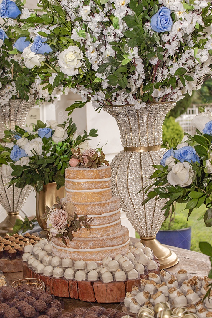 Linda mesa de casamento flores branca Buque