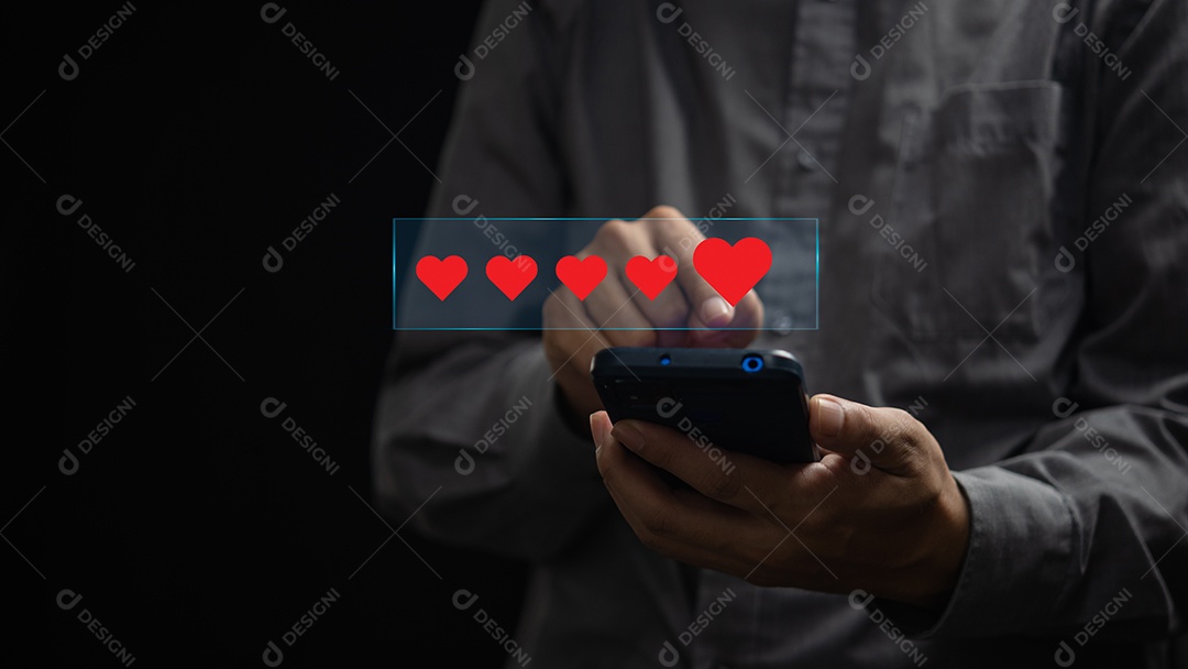 Conceito de pesquisa de feedback de satisfação de revisão do cliente melhor desempenho do produto e excelente experiência de serviço no aplicativo on-line boa avaliação e classificação