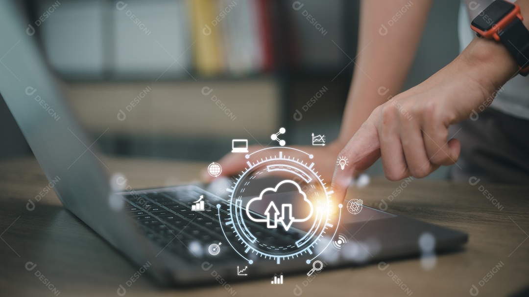 Mão tocando computação em nuvem virtual com mundo e tecnologia