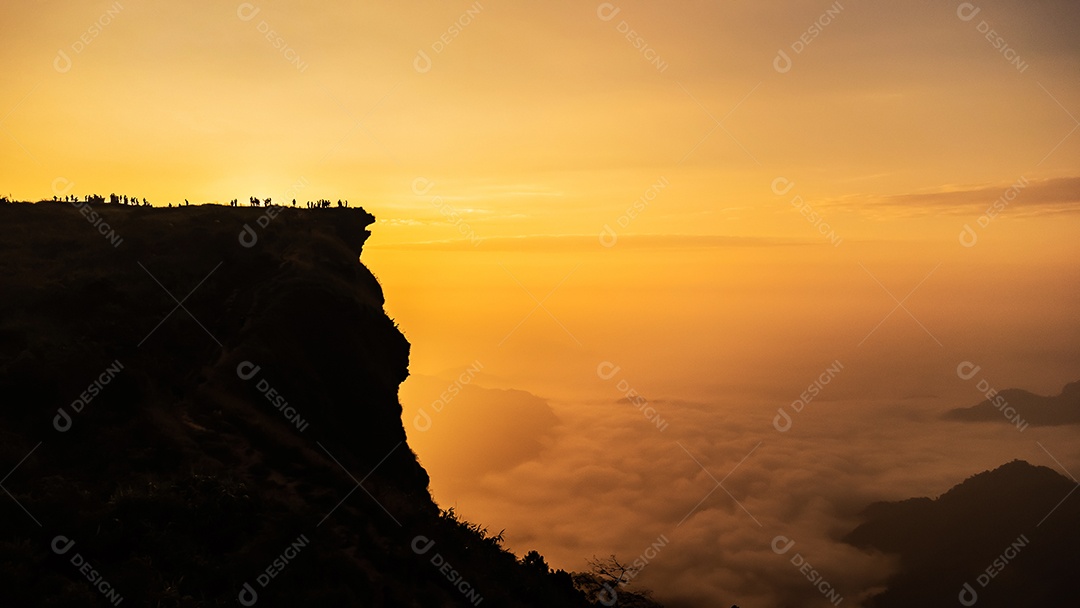 Vista da montanha Phu Chee Fah em Chiang Rai, Tailândia
