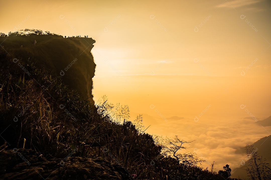 Vista da montanha Phu Chee Fah em Chiang Rai, Tailândia