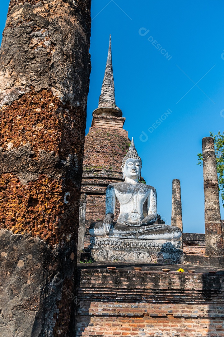 Wat Temple belo templo no parque histórico Tailândia