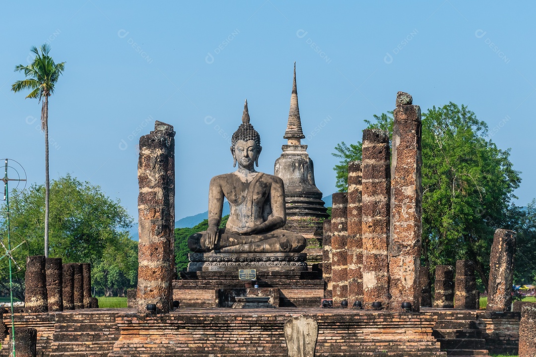 Wat Temple belo templo no parque histórico Tailândia