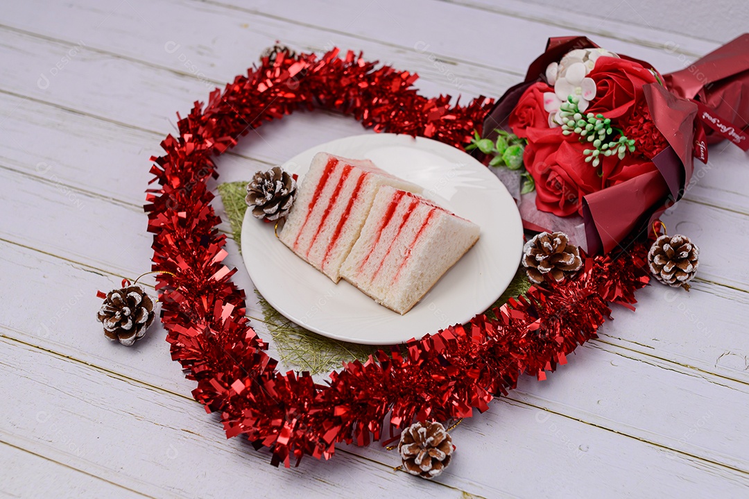 Sanduíche com geleia de morango