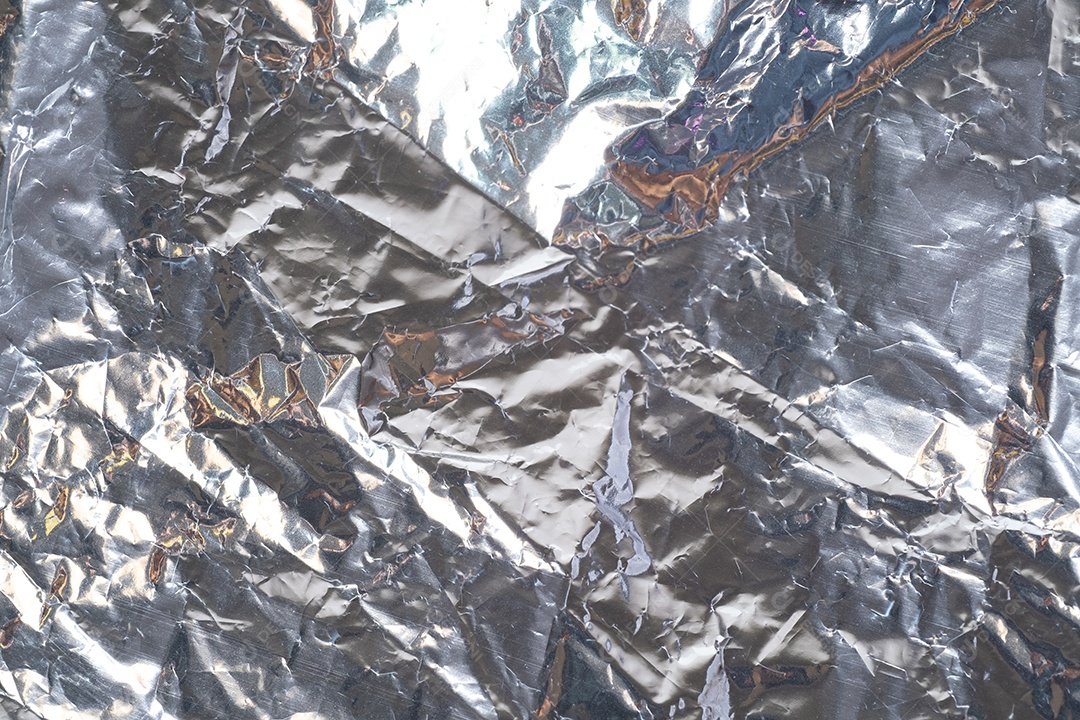 Folha de alumínio amassado Fundo abstrato de textura de prata