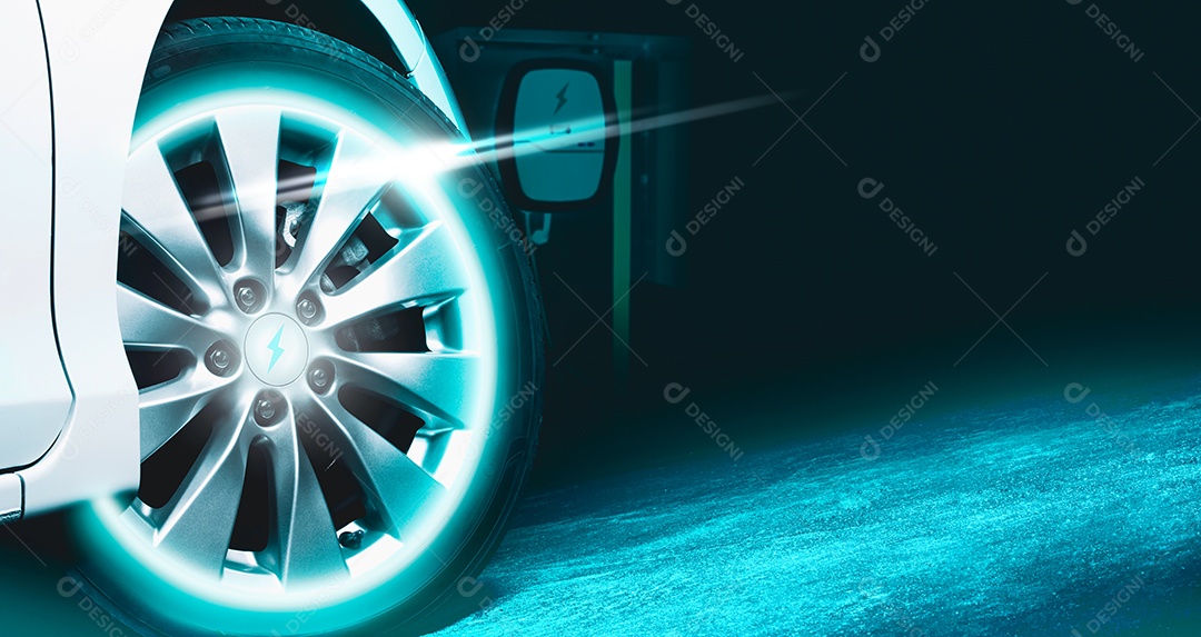 Veículo elétrico EV estacionado com uma luz neon azul nas rodas