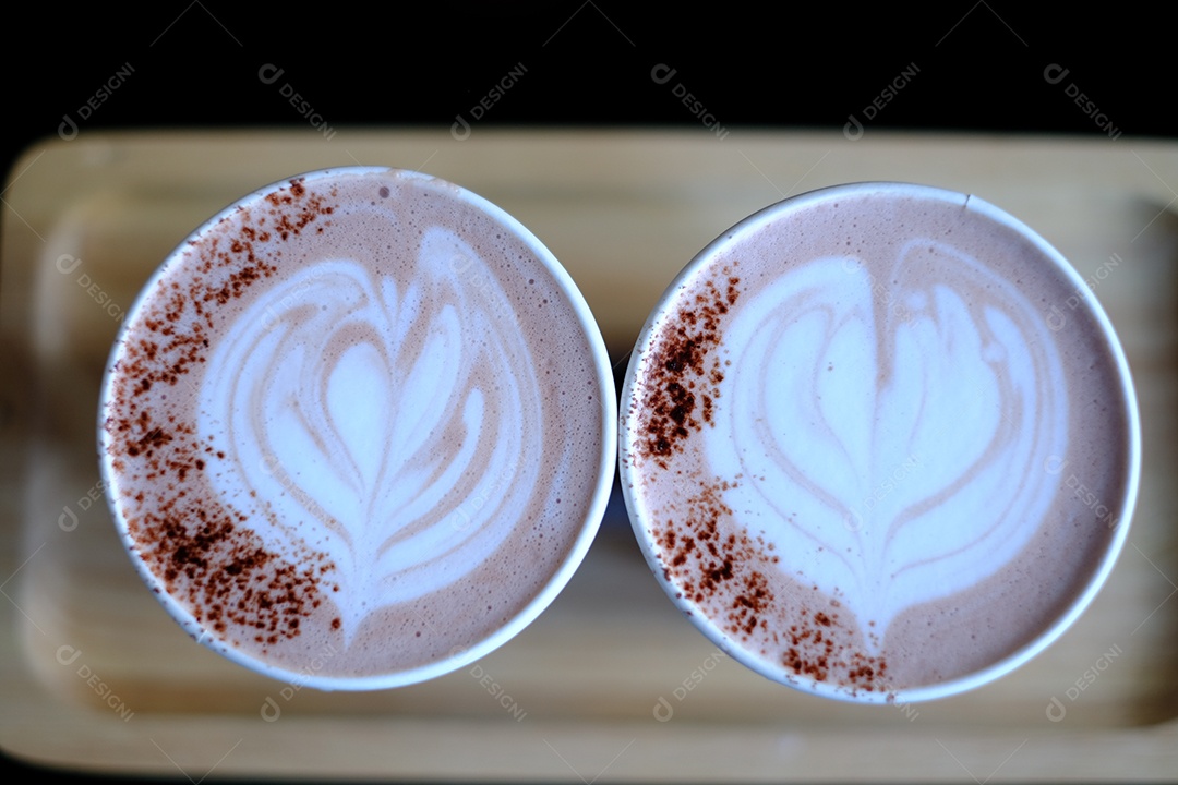 Capuccino sobre xicaras