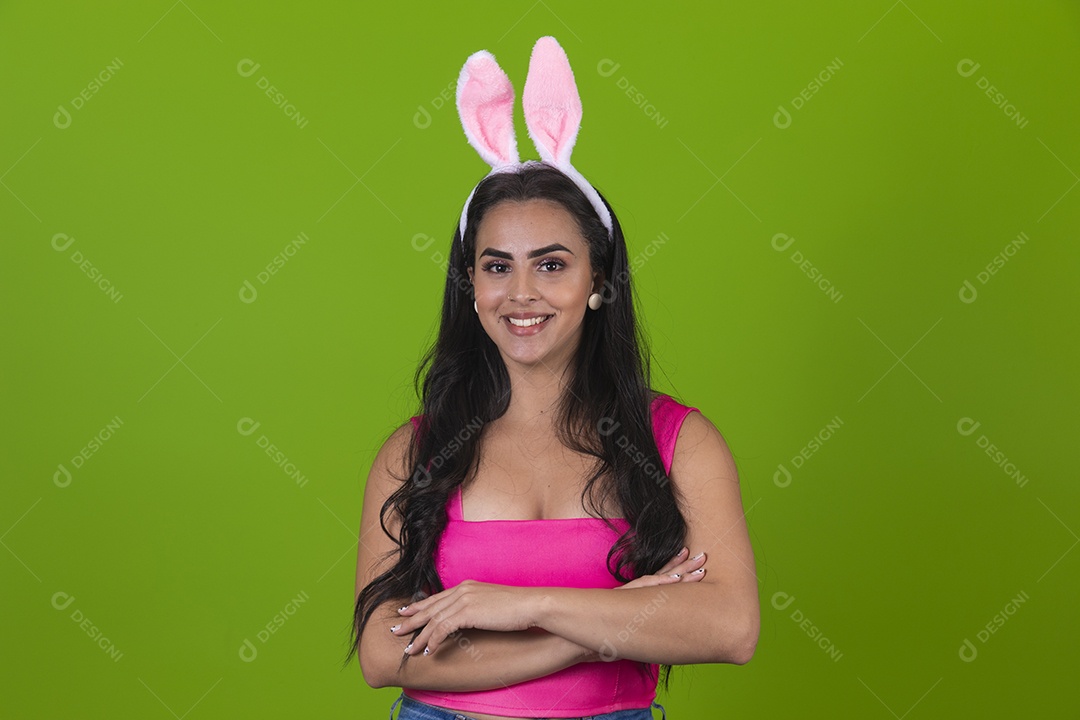 Linda Mulher garota usando fantasia de coelho Conceito Feliz Páscoa