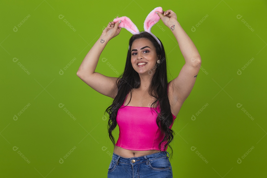 Linda Mulher garota usando fantasia de coelho Conceito Feliz Páscoa