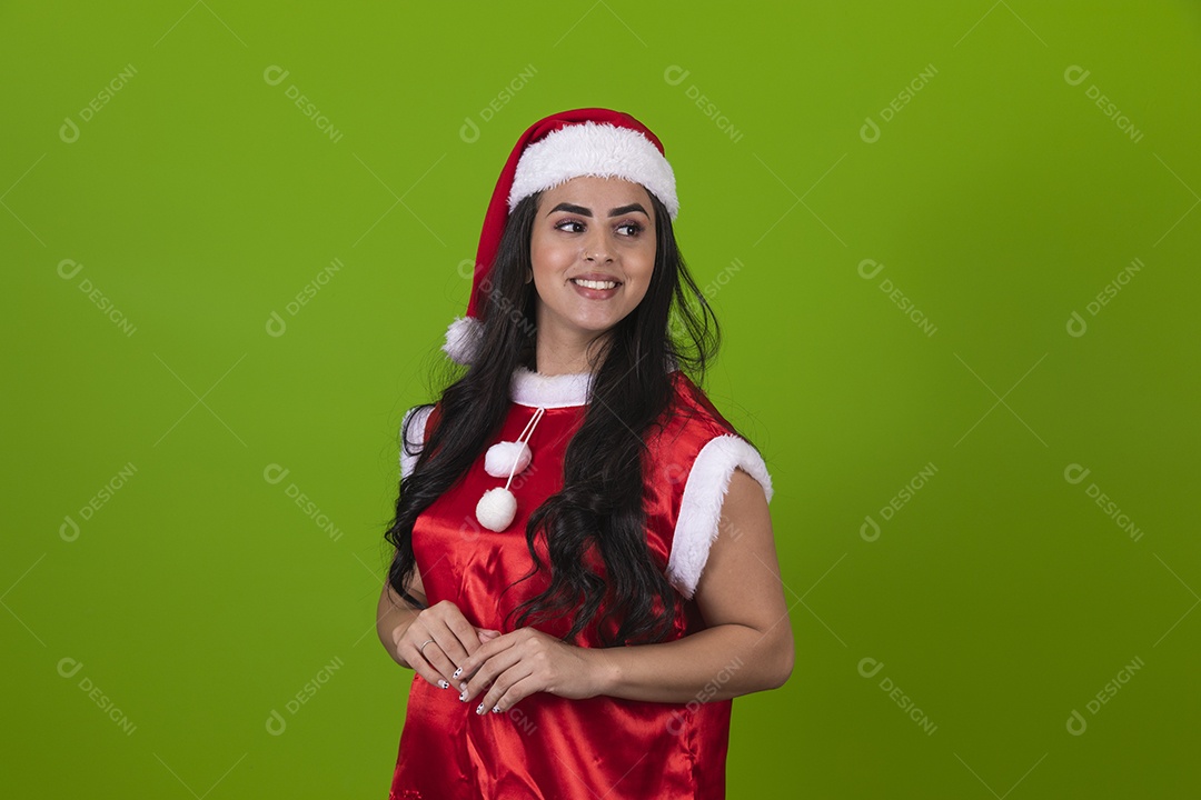 Linda mulher usando fantasias de natal