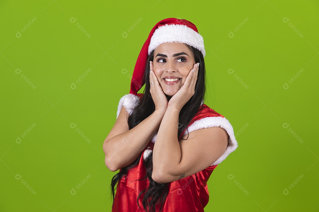 Linda mulher usando fantasias de natal