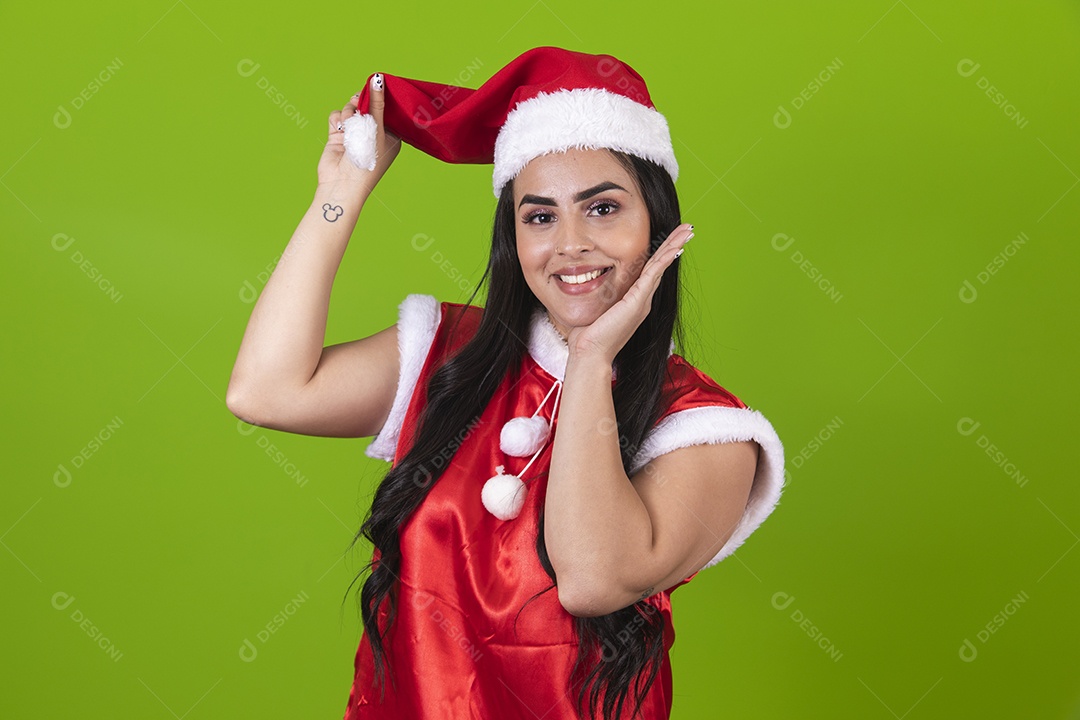 Linda mulher usando fantasias de natal