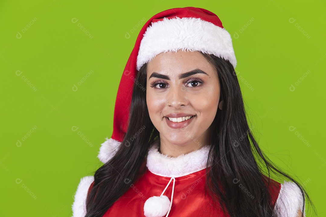 Linda mulher usando fantasias de natal