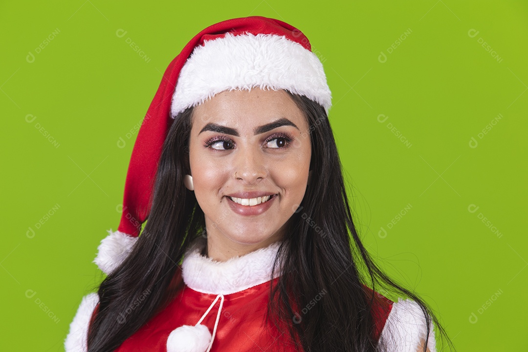 Linda mulher usando fantasias de natal