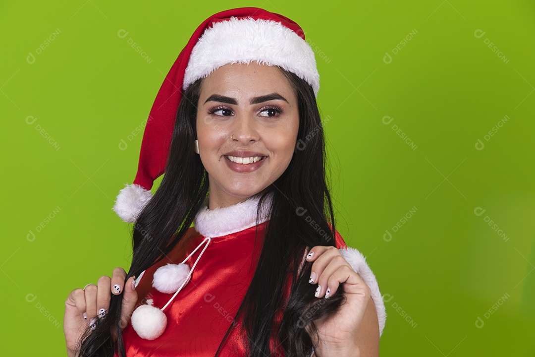 Linda mulher usando fantasias de natal
