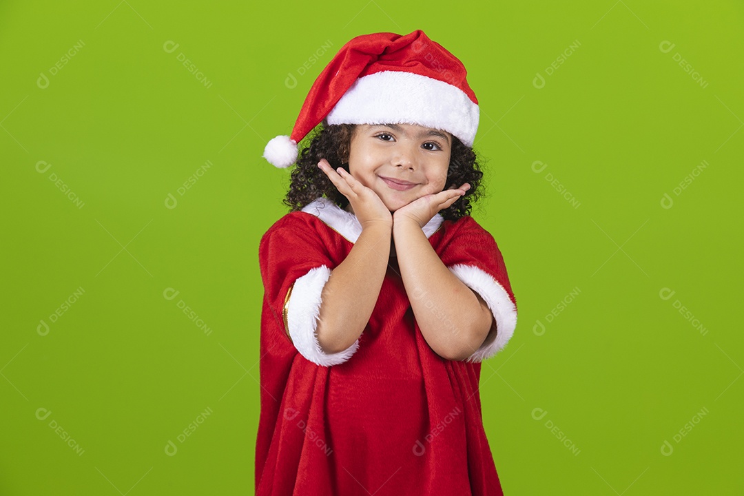 Linda menina garotinha jovem usando fantasia de natal