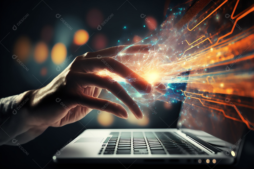 Notebook sobre uma mesa de escritório