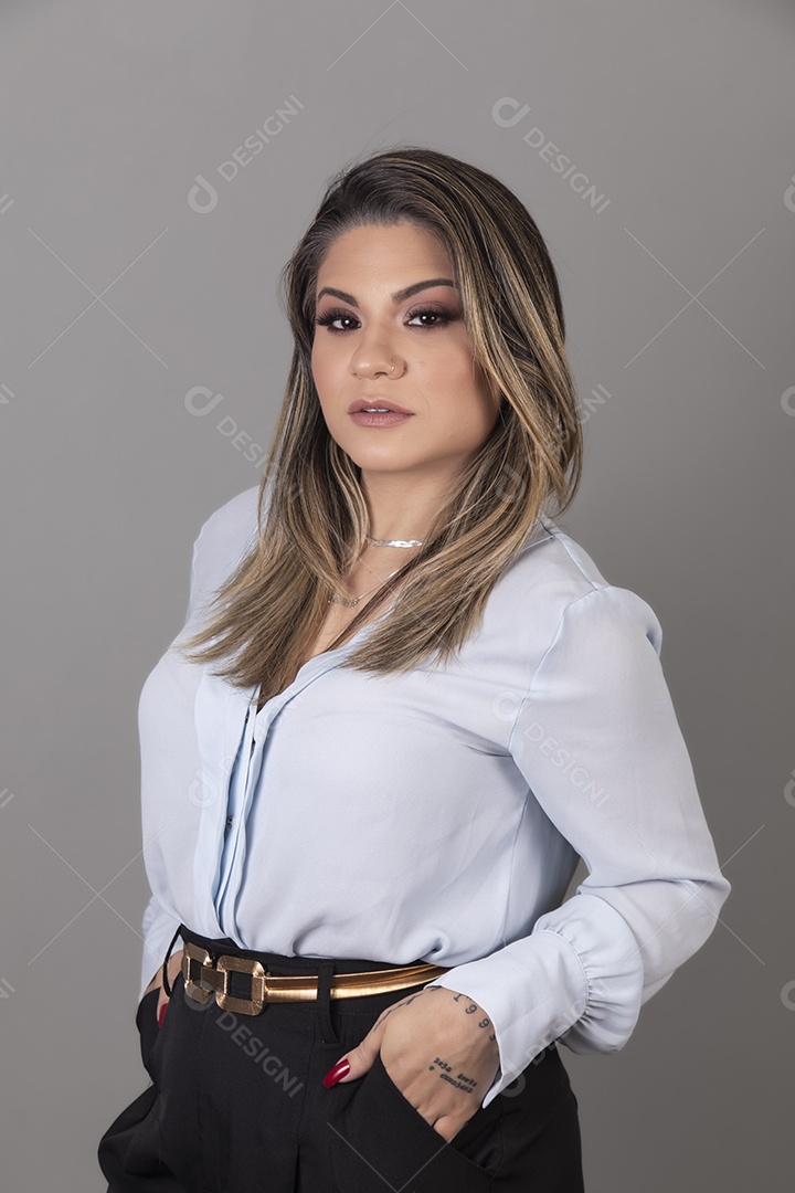 Linda mulher empresária sorridente
