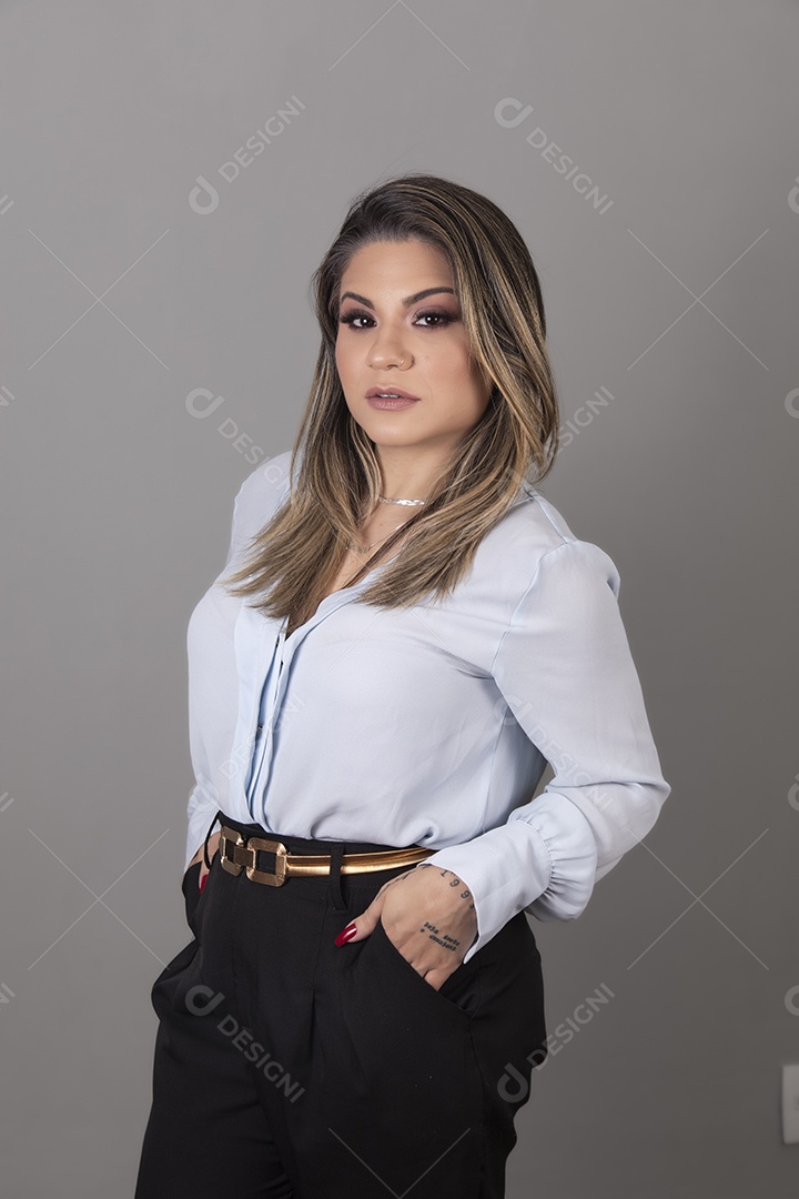 Linda mulher empresária sorridente