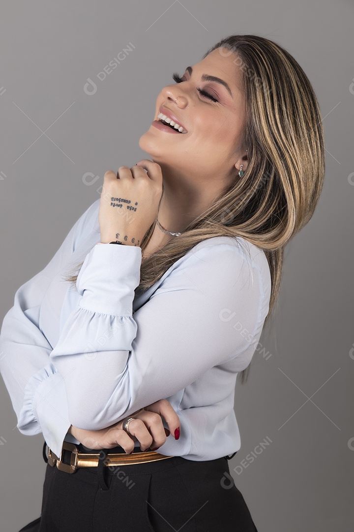 Linda mulher empresária sorridente